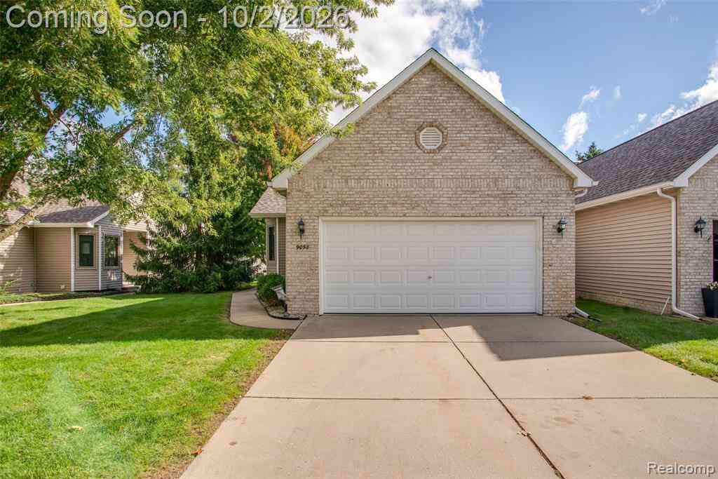 Condo For Sale - 9098 Emily Drive <br/> Davison, MI 48423