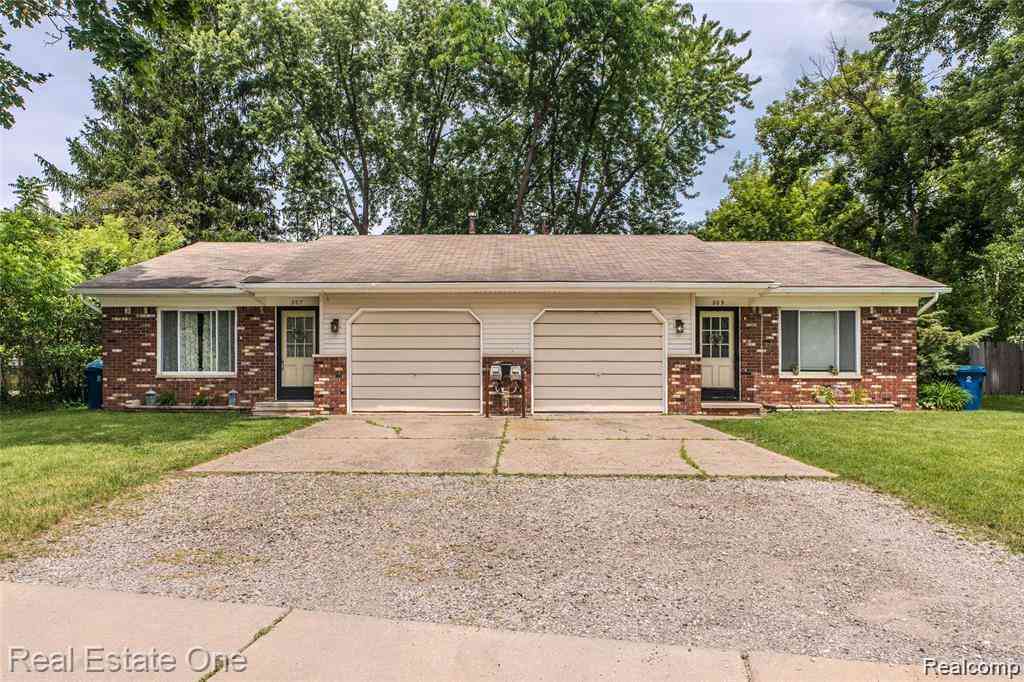 Homes For Rent - 207 Murphy Street <br/> Linden, MI 48451