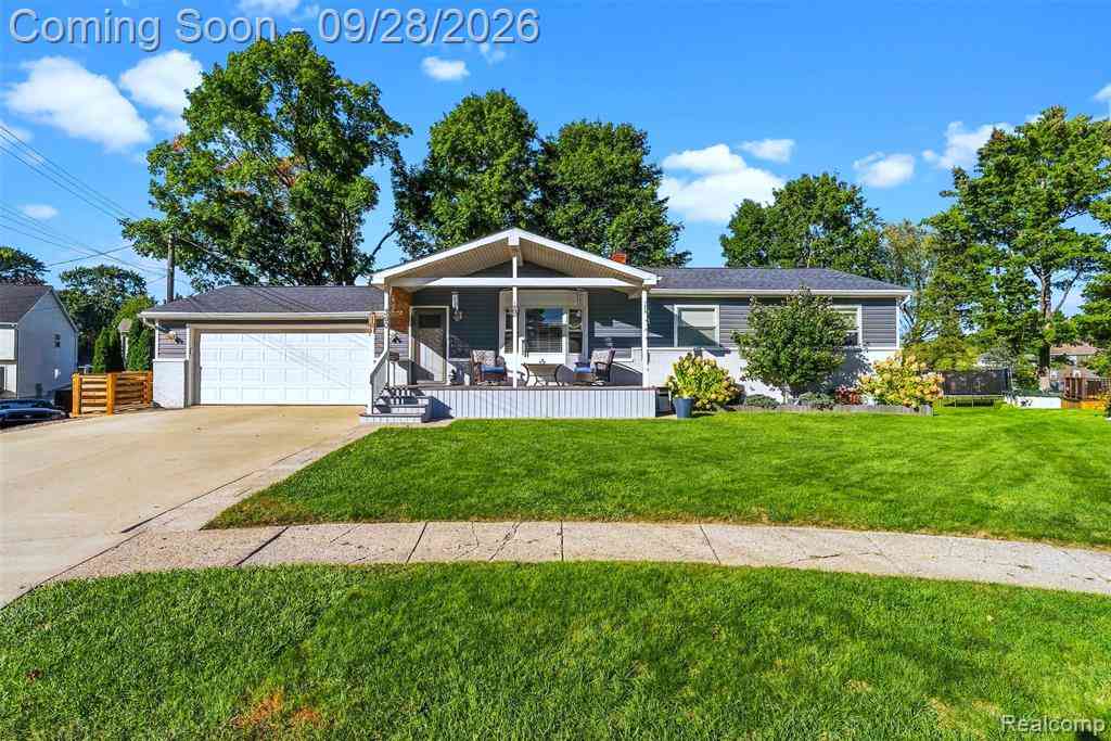 Homes For Sale - 360 Shirley Boulevard <br/> Lapeer County, Imlay City, MI 48444