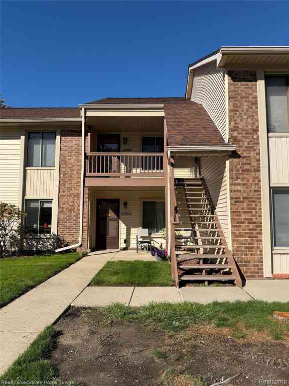 Condo For Rent - 17928 Phyllis Street <br/> Macomb County, Roseville, MI 48066