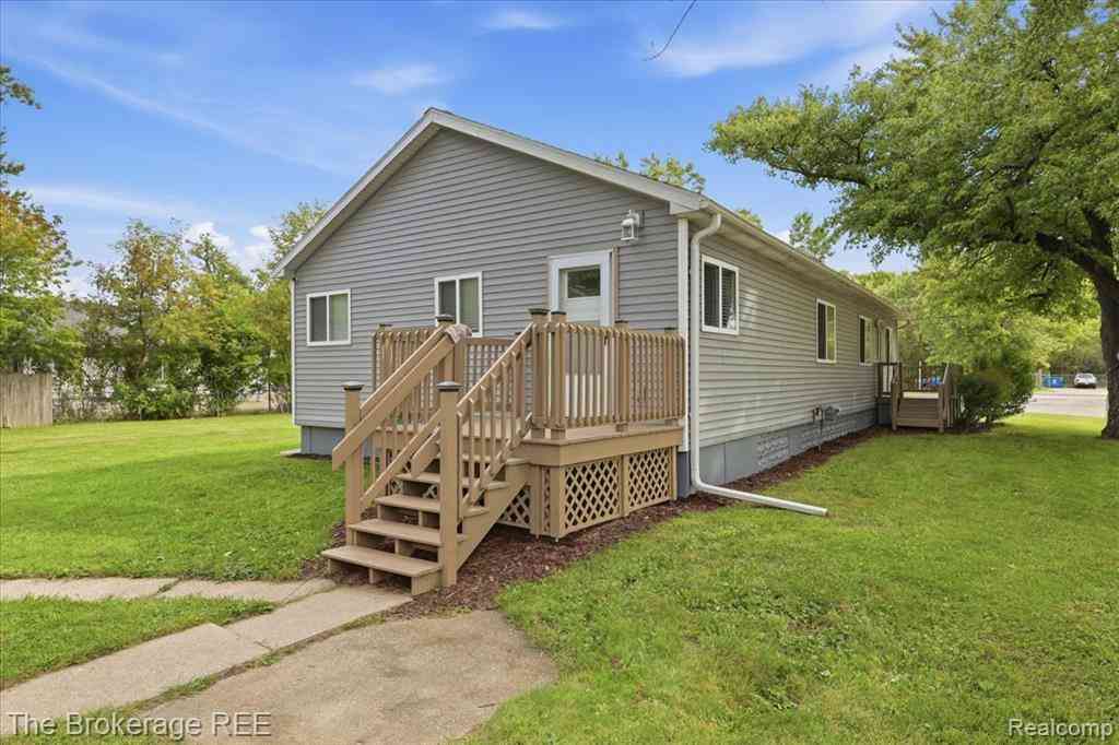 Homes For Sale - 3399 Richfield Road <br/> Flint, MI 48506
