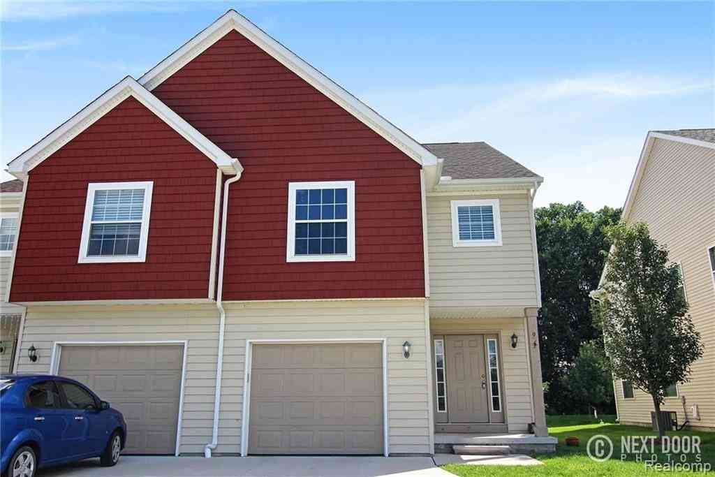 Condo For Rent - 931 Pathfinder Road <br/> Oakland County, Oxford, MI 48371