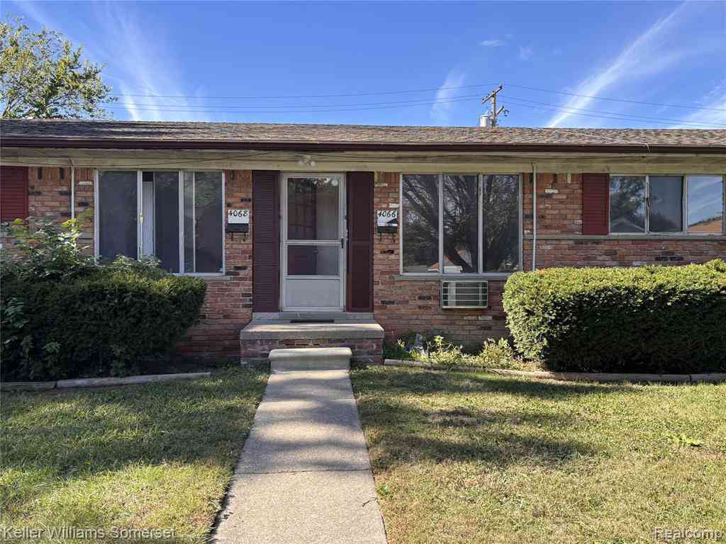 Homes For Rent - 4066 Agnes Avenue <br/> Lincoln Park, MI 48146