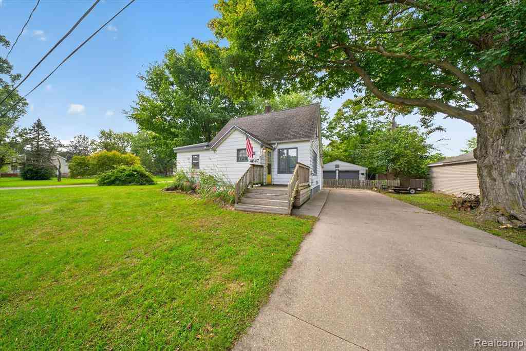 Homes For Sale - 4047 N Vassar Road <br/> Genesee County, Flint, MI 48506