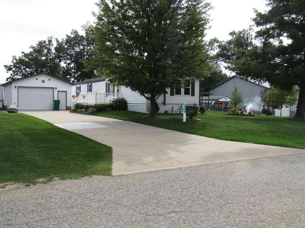 Homes For Sale - 3287 Comanche Trail <br/> West Branch, MI 48661