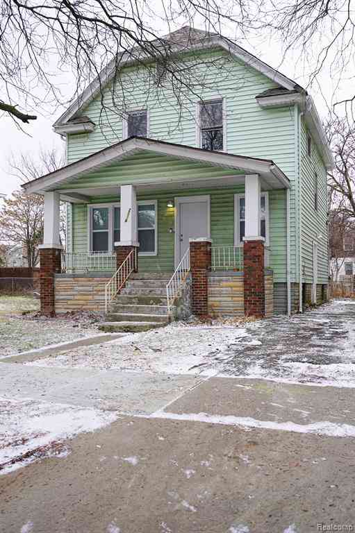 Homes For Sale - 2016 W Grand Street <br/> Wayne County, Detroit, MI 48238
