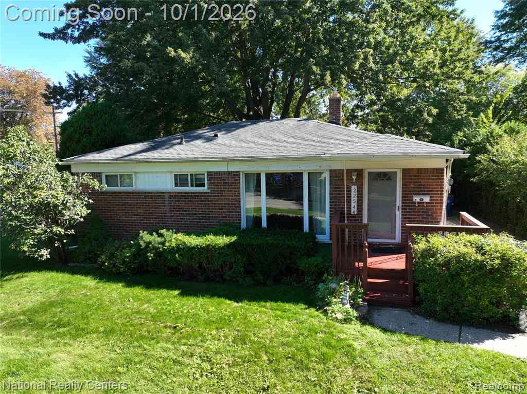 Homes For Sale - 22344 Logue Avenue <br/> Warren, MI 48091