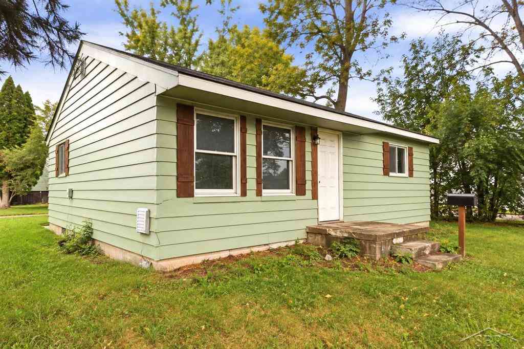 Homes For Sale - 5025 Lodge Street <br/> Saginaw, MI 48601