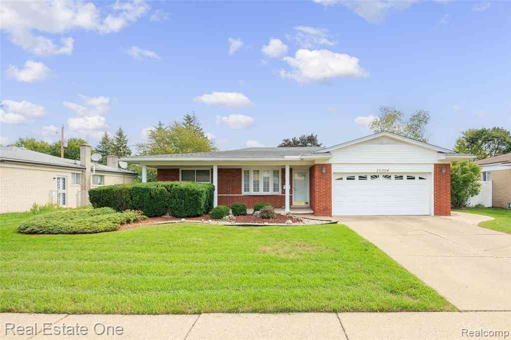 Homes For Sale - 30304 Austin Drive <br/> Warren, MI 48092