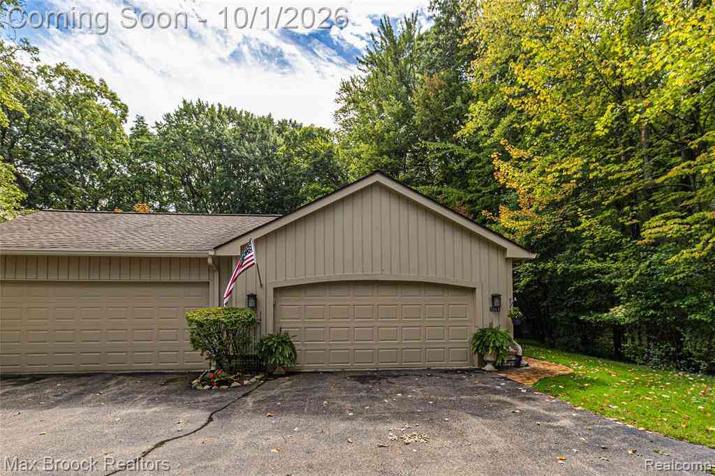 Condo For Sale - 1364 Bramblebush Run <br/> Bloomfield Hills, MI 48304