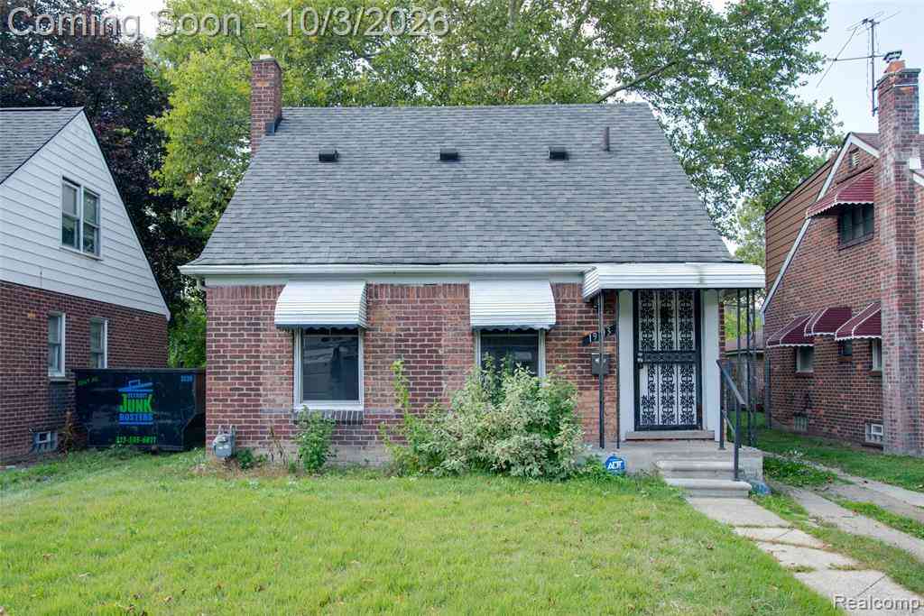 Homes For Sale - 19313 Winthrop Street <br/> Detroit, MI 48235