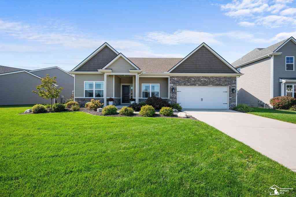 Homes For Sale - 6749 N Summerway Court <br/> Lambertville, MI 48144