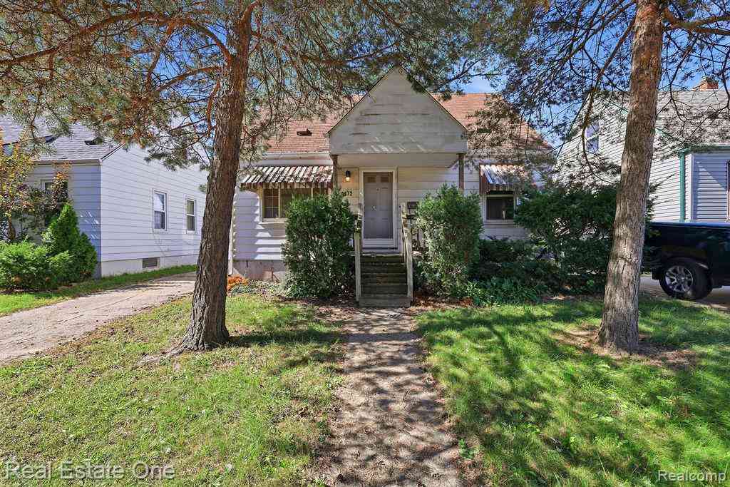 Homes For Sale - 4172 Academy Street <br/> Wayne County, Dearborn Heights, MI 48125