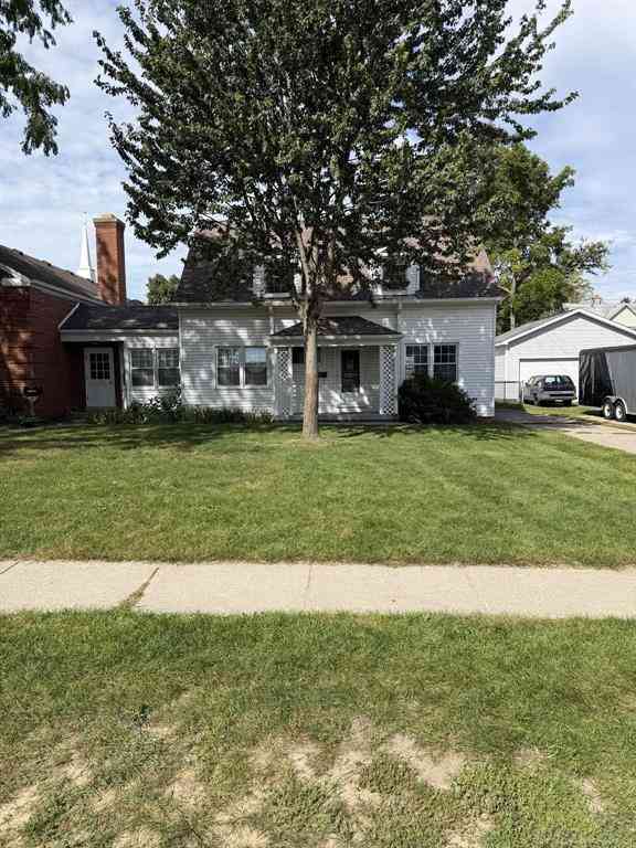 Homes For Rent - 1625 Washington Street <br/> Algonac, MI 48001