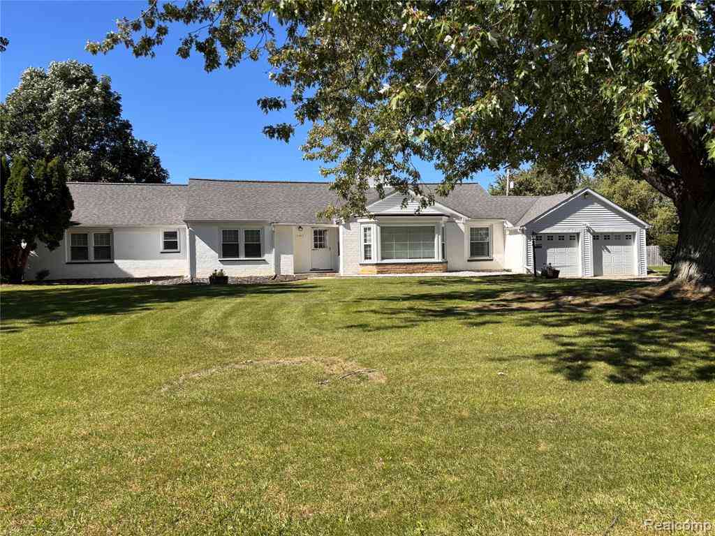 Homes For Sale - 1055 Millville Road <br/> Lapeer, MI 48446
