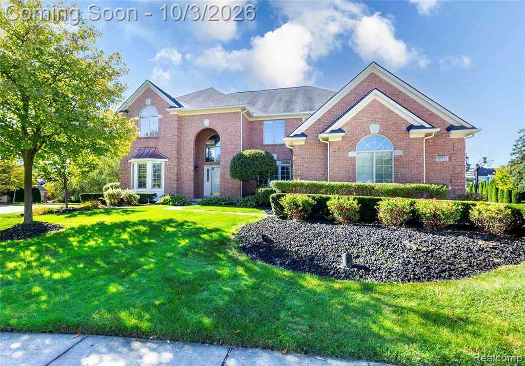 Homes For Sale - 45932 Ashford Circle <br/> Novi, MI 48374