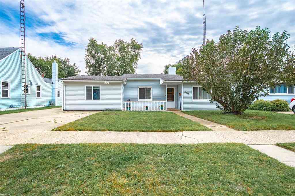 Homes For Sale - 1730 Jenks Street <br/> Port Huron, MI 48060