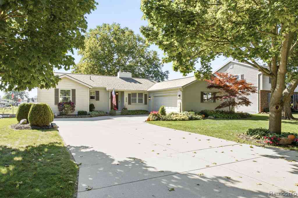 Homes For Sale - 2836 Canal Drive <br/> Port Huron, MI 48060