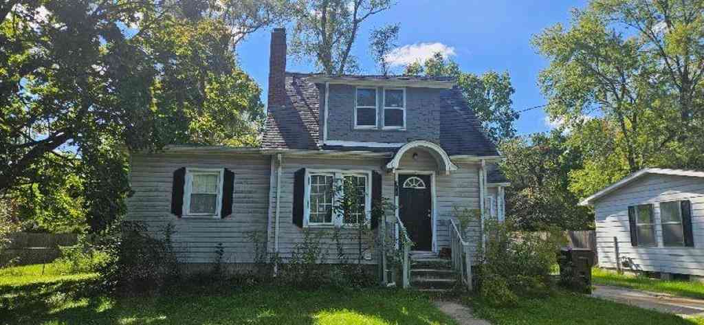 Homes For Sale - 611 W Miller Road <br/> Lansing, MI 48911