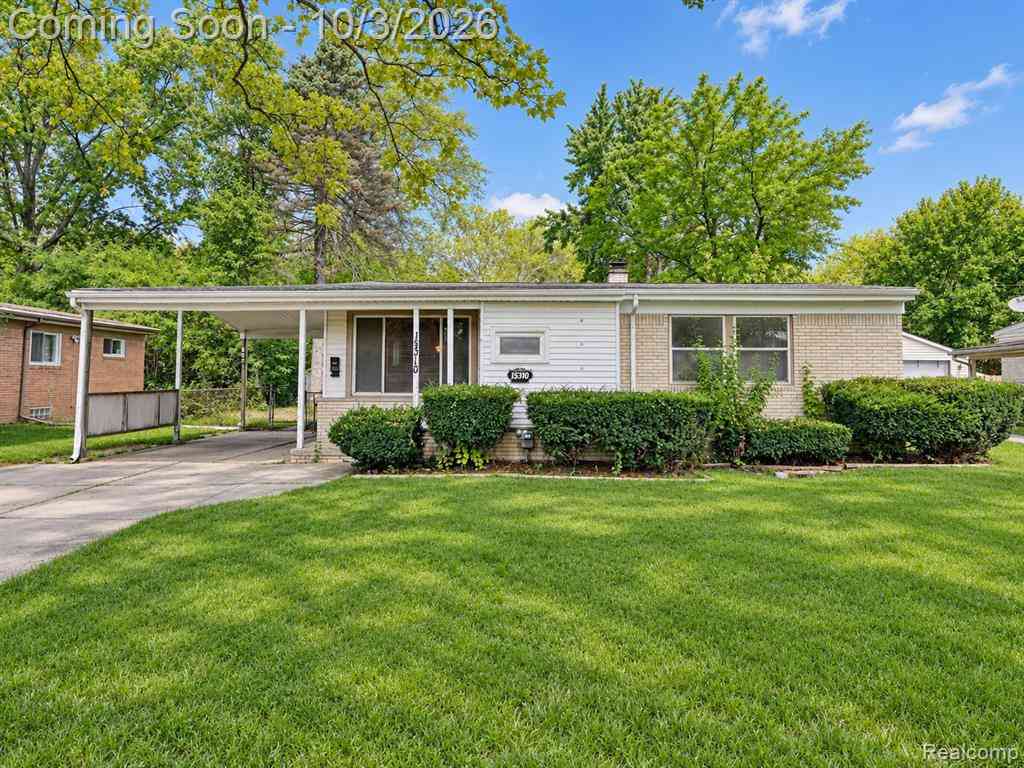 Homes For Sale - 15310 Oak Park Boulevard <br/> Oakland County, Oak Park, MI 48237