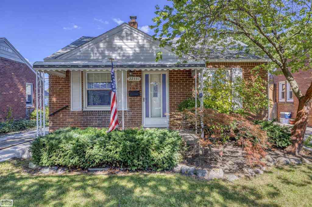 Homes For Sale - 22331 Harper Lake Avenue <br/> Saint Clair Shores, MI 48080