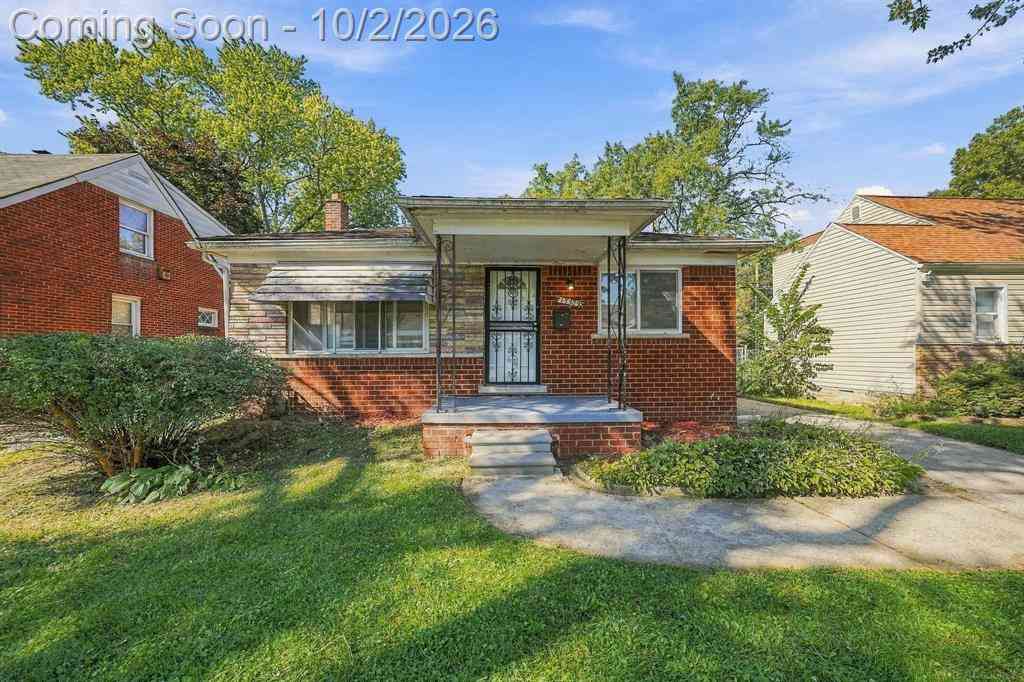 Homes For Sale - 15509 Fielding Street <br/> Wayne County, Detroit, MI 48223