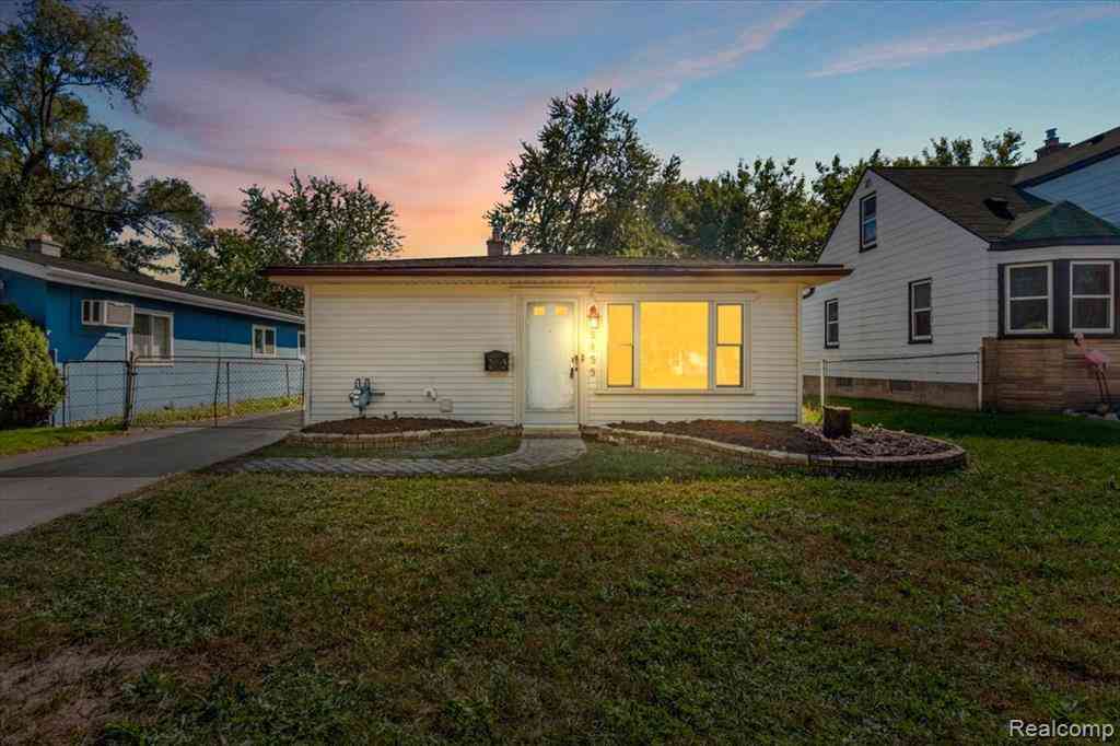 Homes For Sale - 25455 Hanover Street <br/> Wayne County, Dearborn Heights, MI 48125