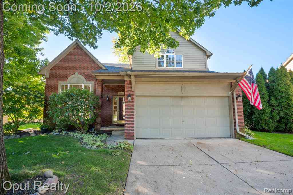 Homes For Sale - 33865 Trillium Court <br/> Livonia, MI 48150