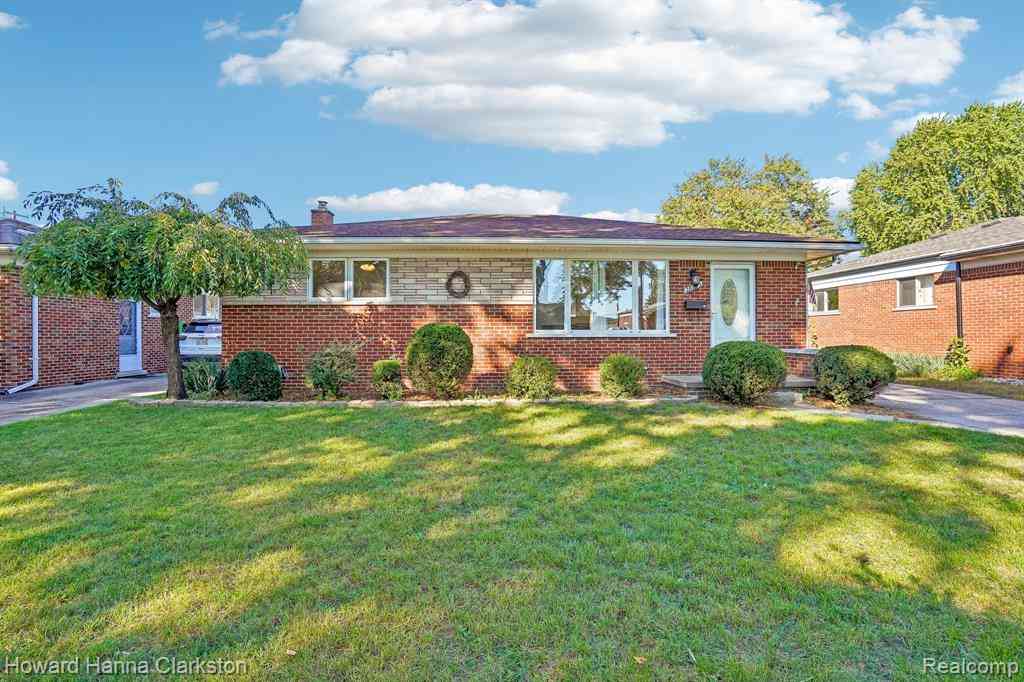 Homes For Sale - 28723 Adler Drive <br/> Warren, MI 48088
