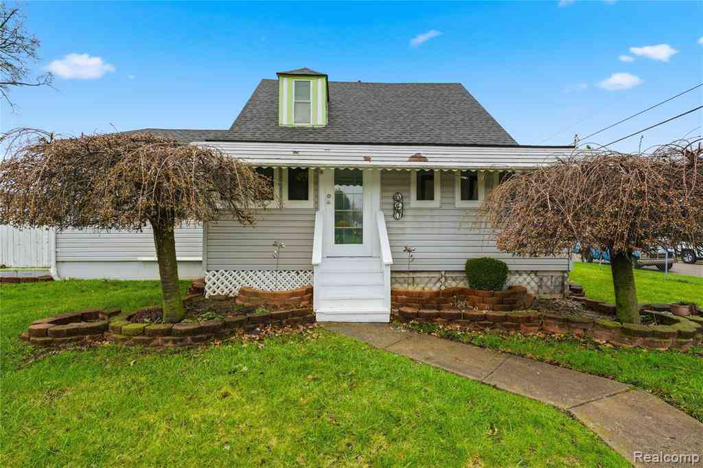 Homes For Sale - 640 Martin Luther King Jr Boulevard S S<br/> Oakland County, Pontiac, MI 48341
