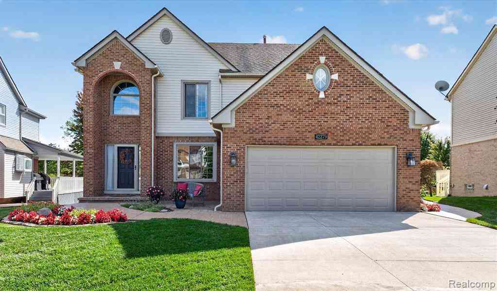 Homes For Sale - 42279 Chase Drive <br/> Canton, MI 48188