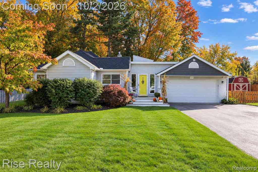 Homes For Sale - 1870 Orchid Street <br/> Oakland County, Waterford, MI 48328
