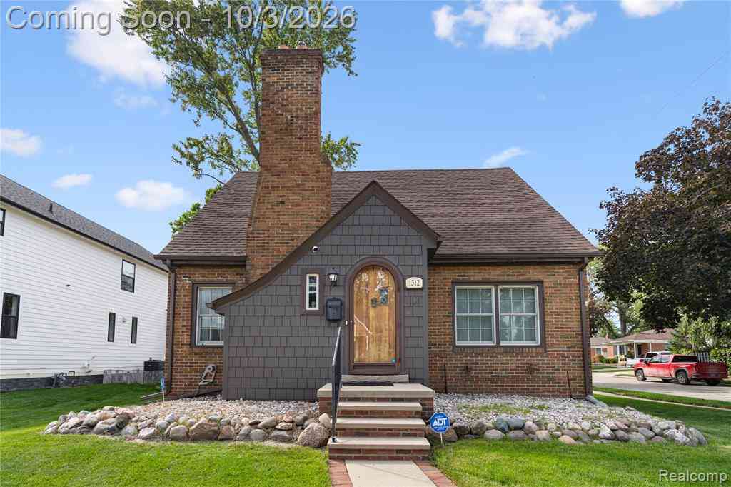 Homes For Sale - 1312 S Harvey Street <br/> Plymouth, MI 48170