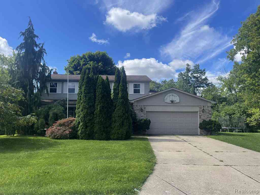 Homes For Rent - 749 Dunedin Court <br/> Rochester, MI 48309