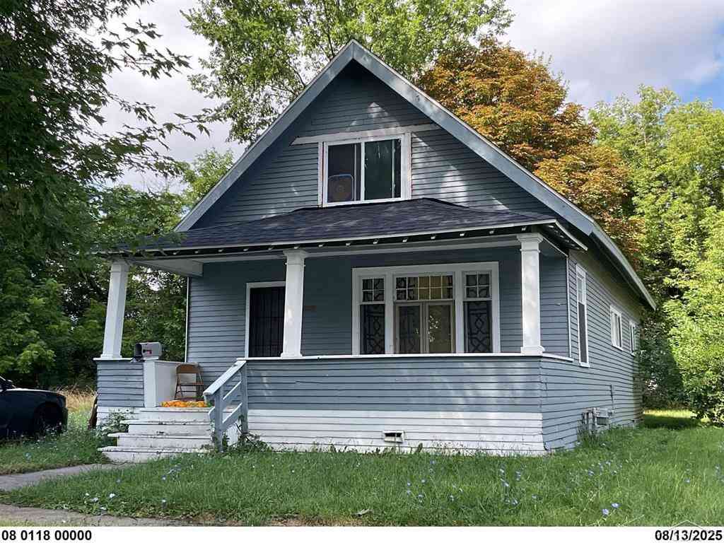Homes For Sale - 1607 Owen Street <br/> Saginaw, MI 48601
