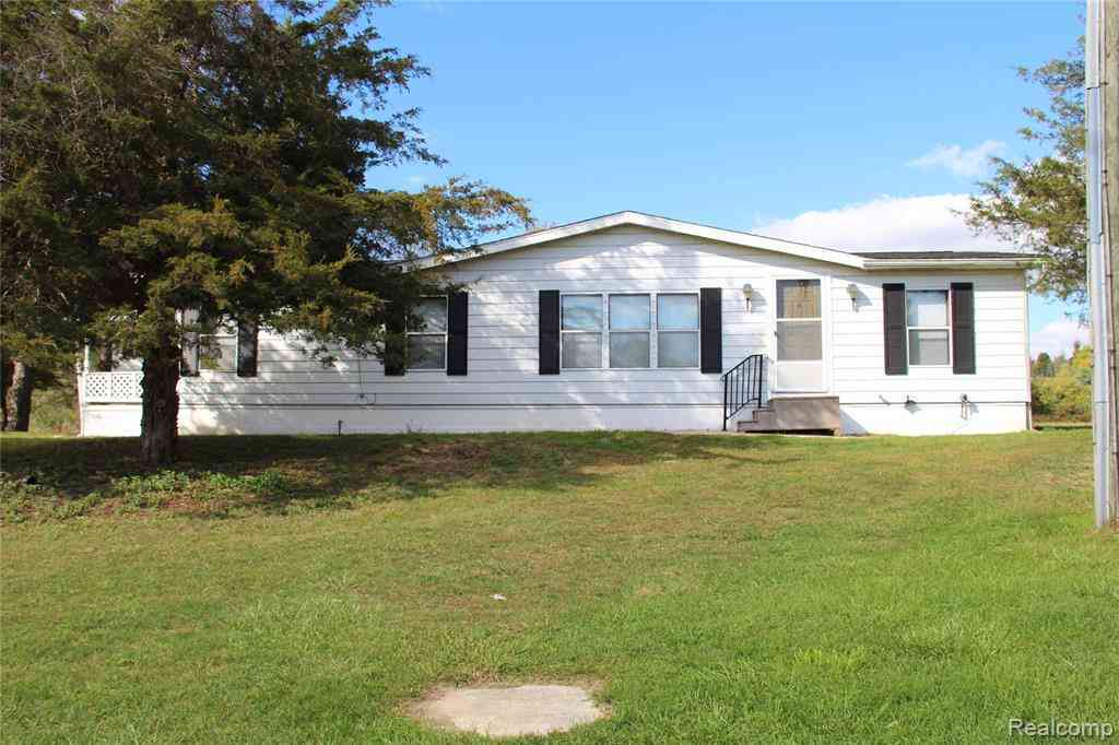 Homes For Rent - 750 N Blacks Corners Road <br/> Imlay City, MI 48444