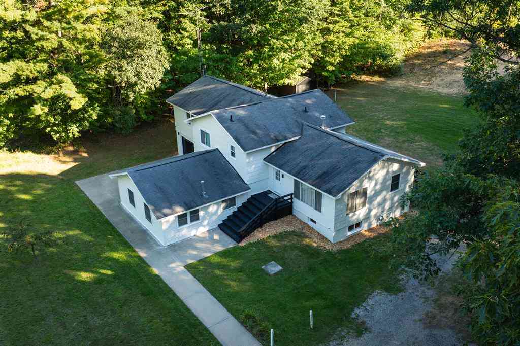 Homes For Sale - 1859 W Hansen Road <br/> Mason County, Scottville, MI 49454