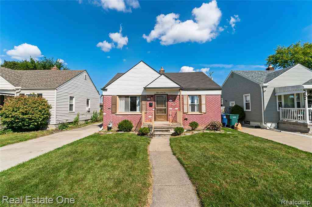 Homes For Sale - 1532 Mclain Avenue <br/> Lincoln Park, MI 48146