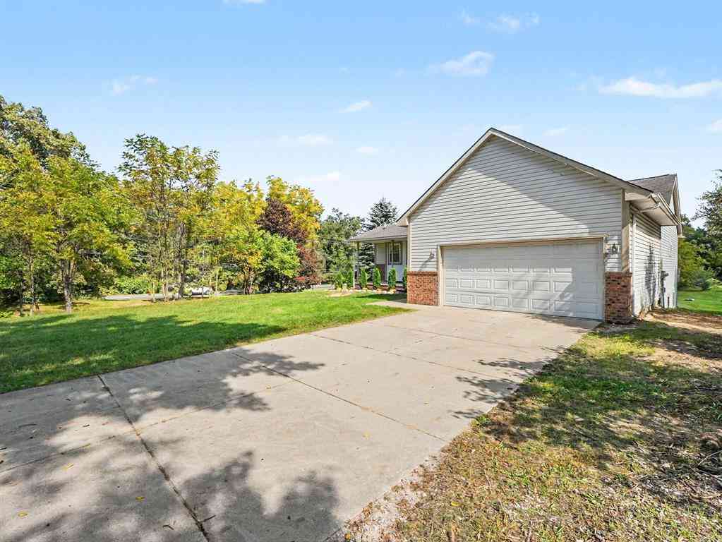 Homes For Rent - 9027 Clover Drive <br/> Milan, MI 48160