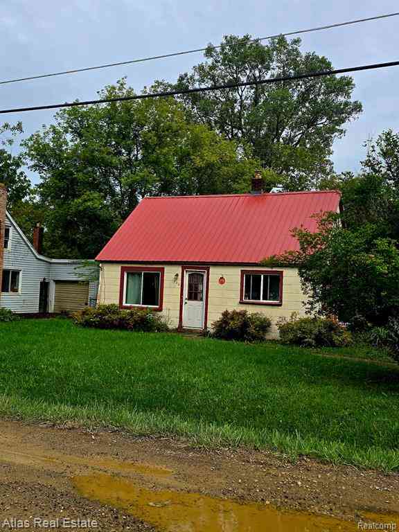 Homes For Sale - 3201 Myrton Street <br/> Burton, MI 48529