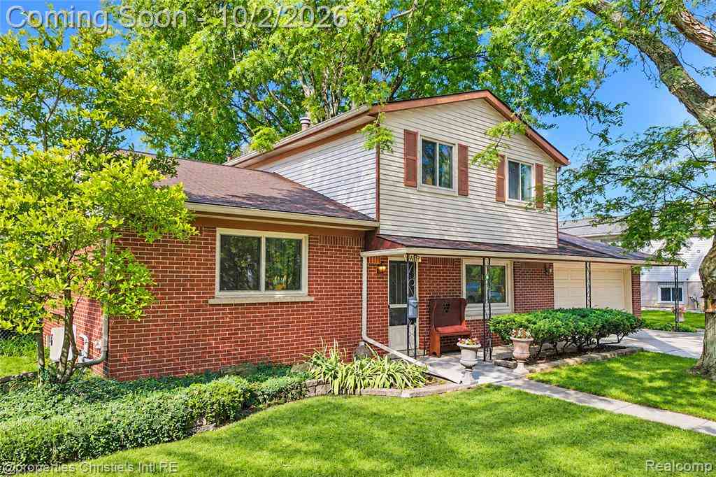 Homes For Sale - 24187 S Duncan Circle <br/> Oakland County, Farmington Hills, MI 48336