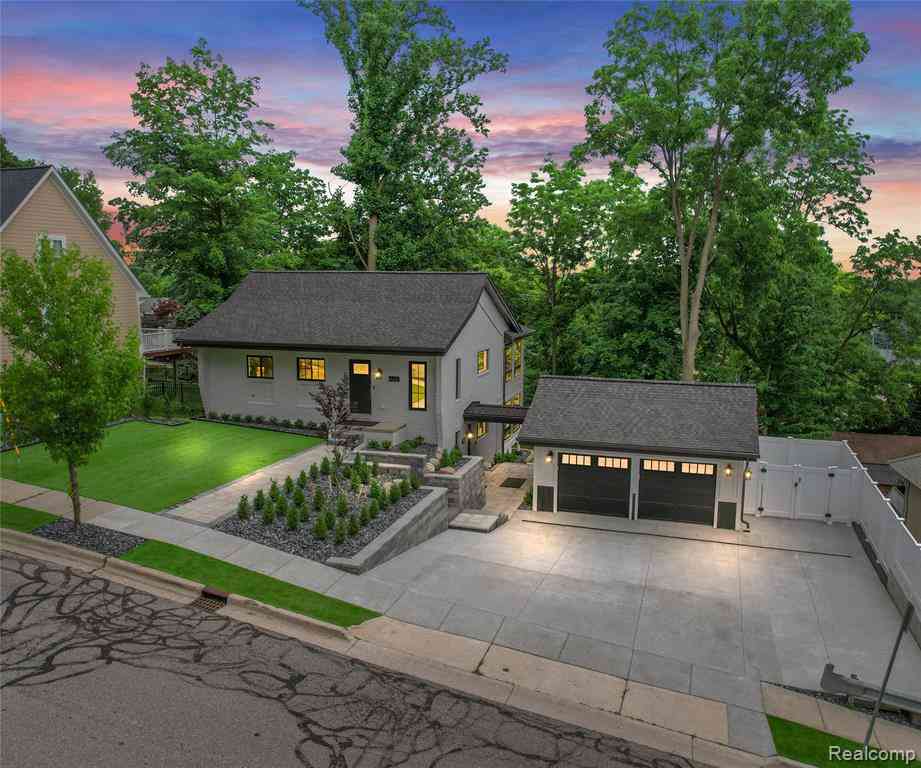 Homes For Rent - 466 East Street <br/> Northville, MI 48167