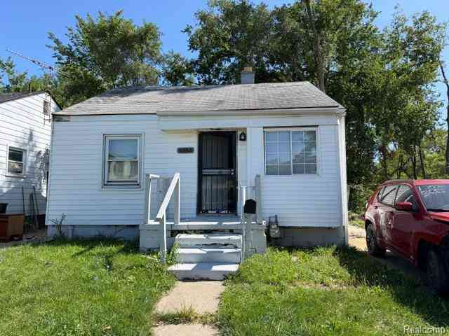 Homes For Sale - 8060 Asbury Park <br/> Detroit, MI 48228