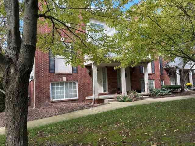 Condo For Rent - 3117 Promenade Circle <br/> Ann Arbor, MI 48108