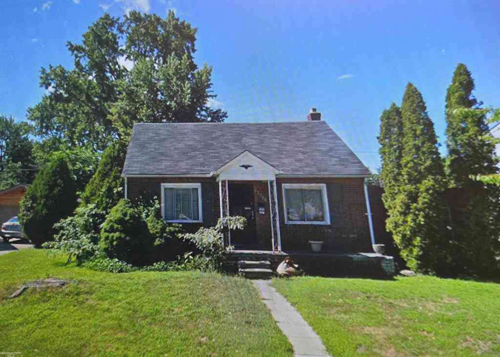 Homes For Sale - 22004 Harper Lake Street <br/> Saint Clair Shores, MI 48080