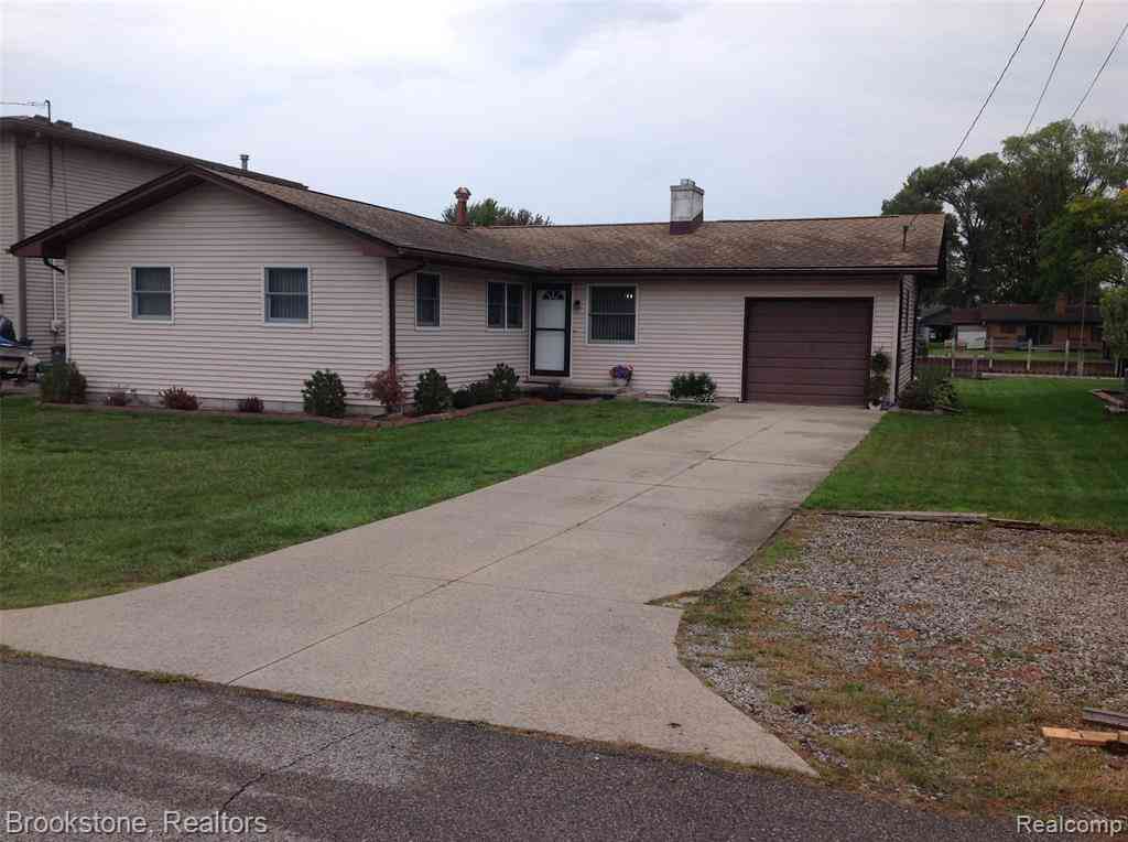Homes For Sale - 7266 Bluebill Street <br/> Saint Clair County, Algonac, MI 48001