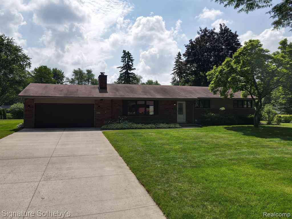 Homes For Rent - 3672 Middlebury Lane <br/> Bloomfield Hills, MI 48301