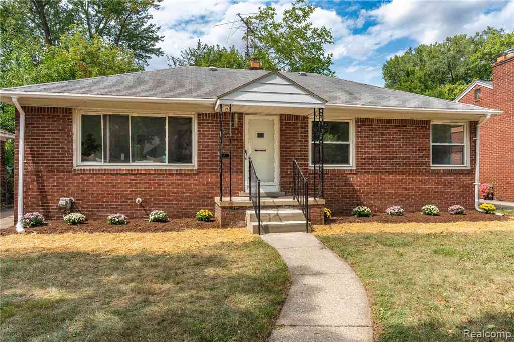 Homes For Sale - 23561 Norwood Street <br/> Oakland County, Oak Park, MI 48237