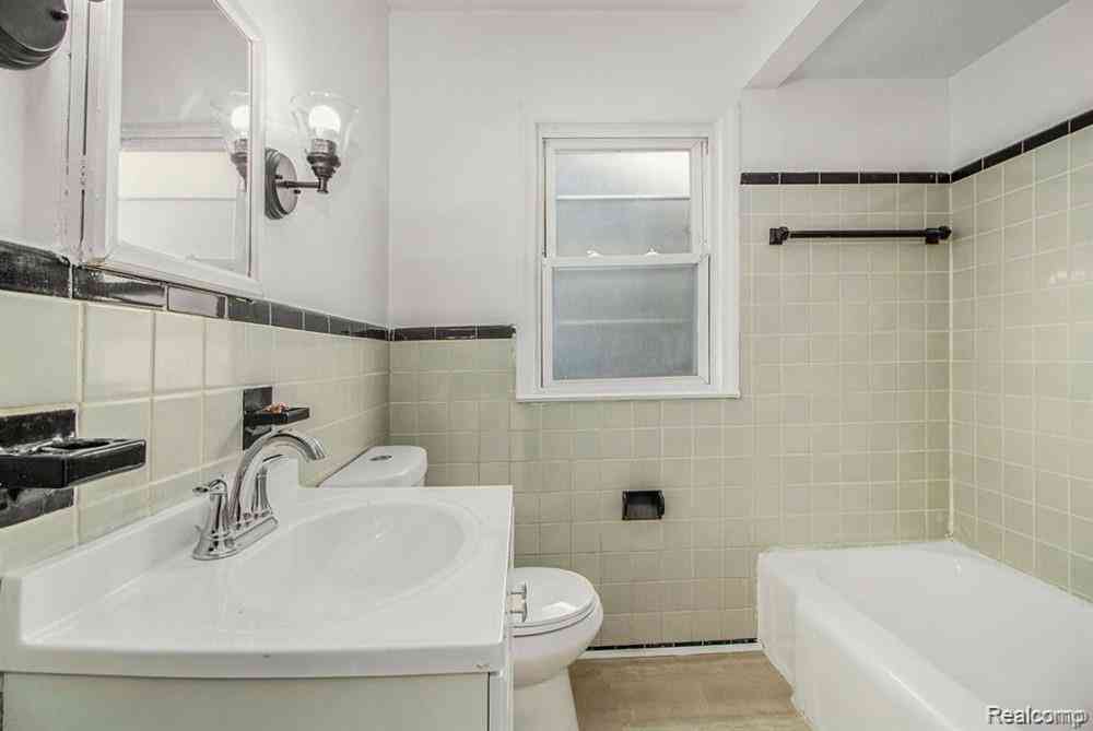 Homes For Rent - 9909 Asbury Park <br/> Detroit, MI 48227
