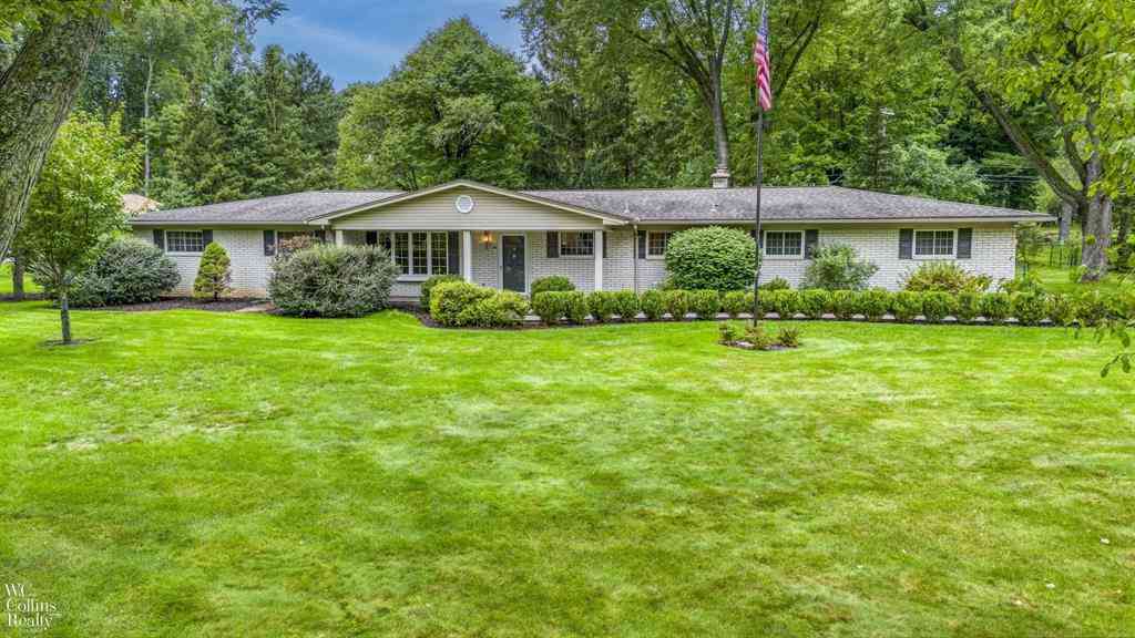 Homes For Sale - 1200 Priscilla Lane <br/> Rochester, MI 48309